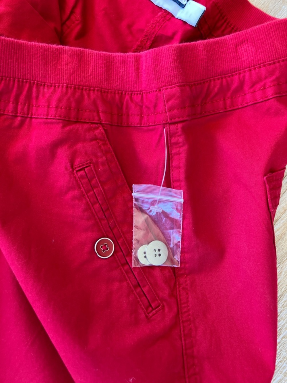 Karen Scott Bright Red Stretch Bermuda Shorts - Picture 3 of 8
